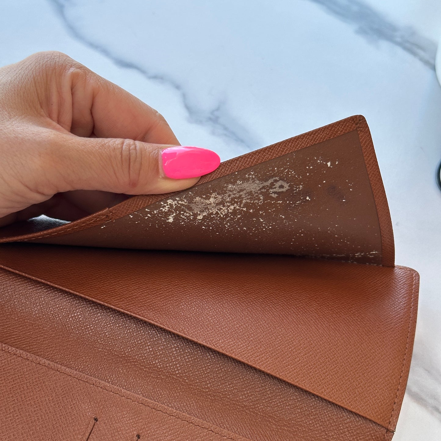 Bifold Checkbook