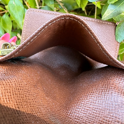 Louis Vuitton Monogram 6 Key Holder