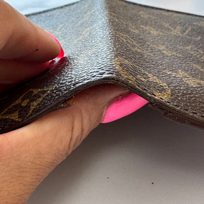 Bifold Checkbook