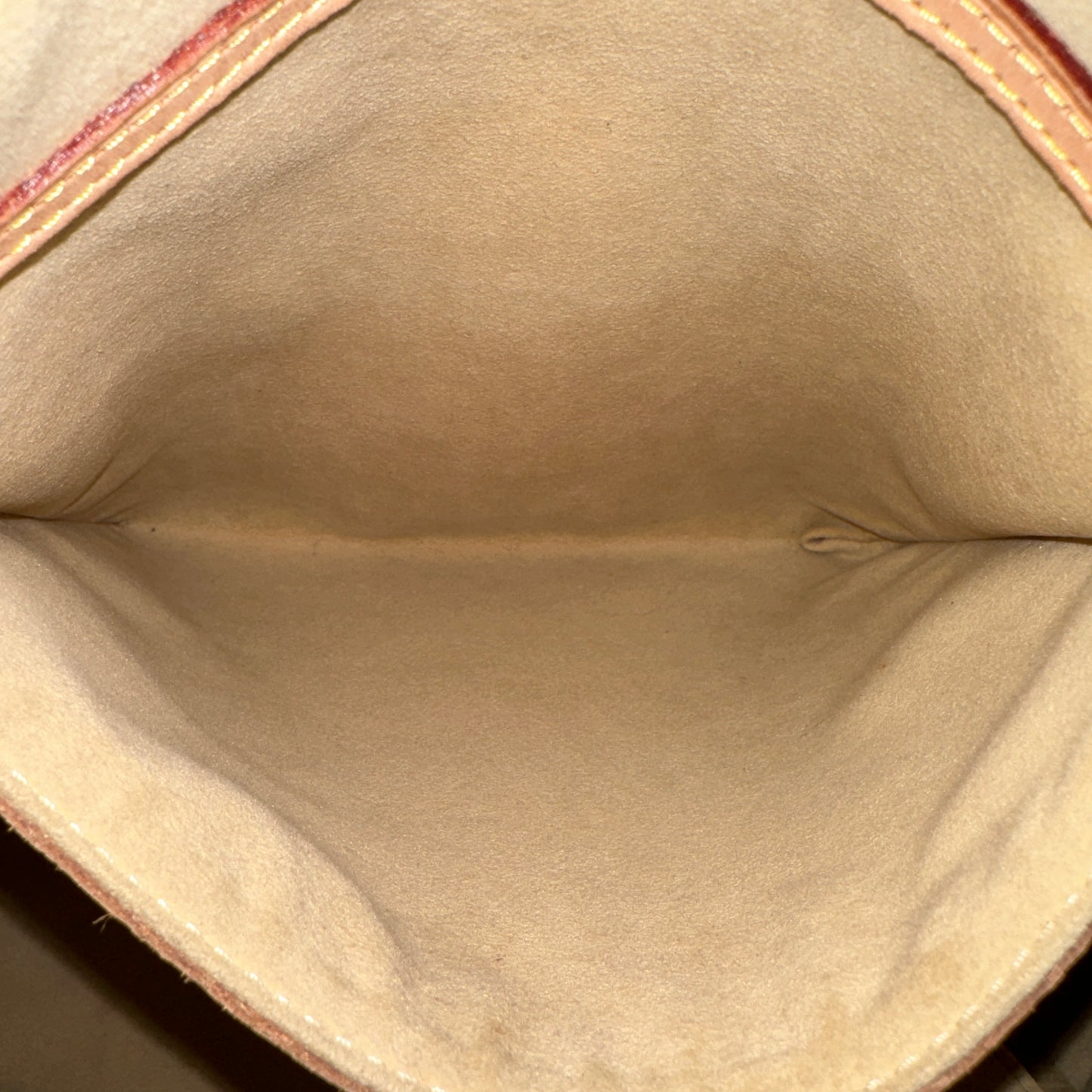 Louis Vuitton Retiro GM Monogram Canvas