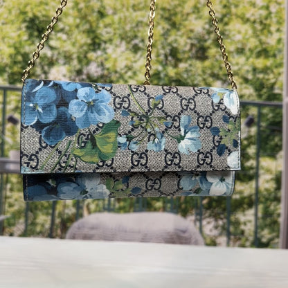 Gucci GG Supreme Blue Blooms Long Continental Wallet