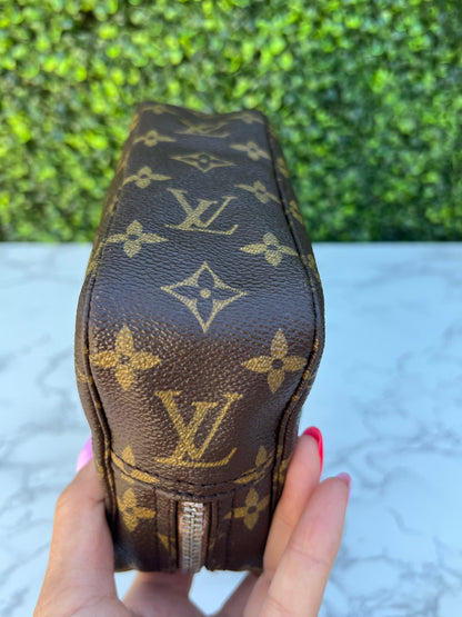 Authentic Preowned LV Monogram Trousse Toilette 18