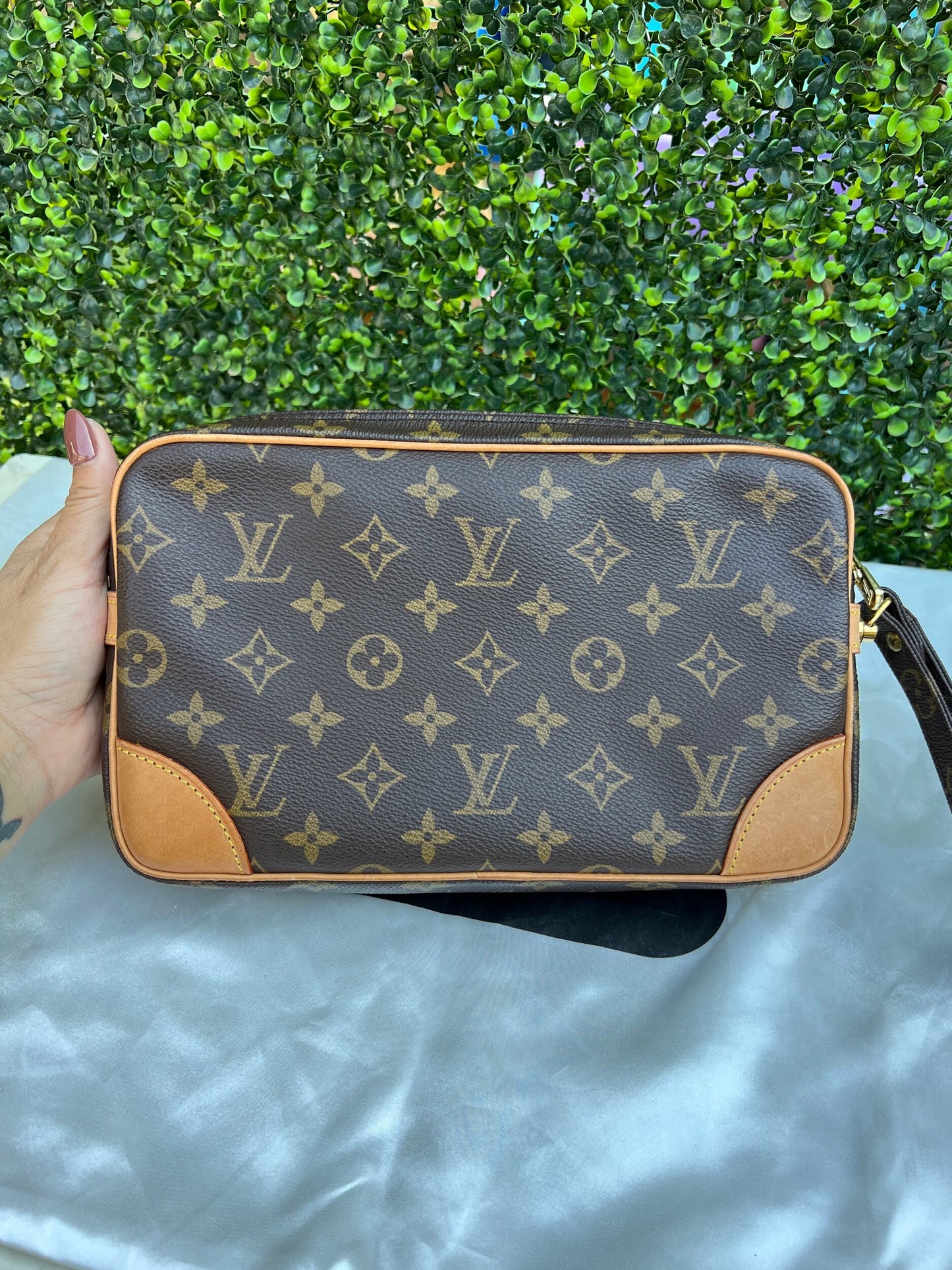 Authentic Preowned Louis Vuitton Marly Dragonne Clutch Monogram Canvas