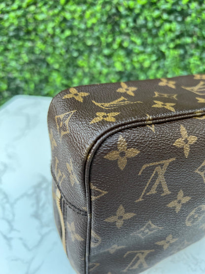 Trousse Toilette 23 Monogram