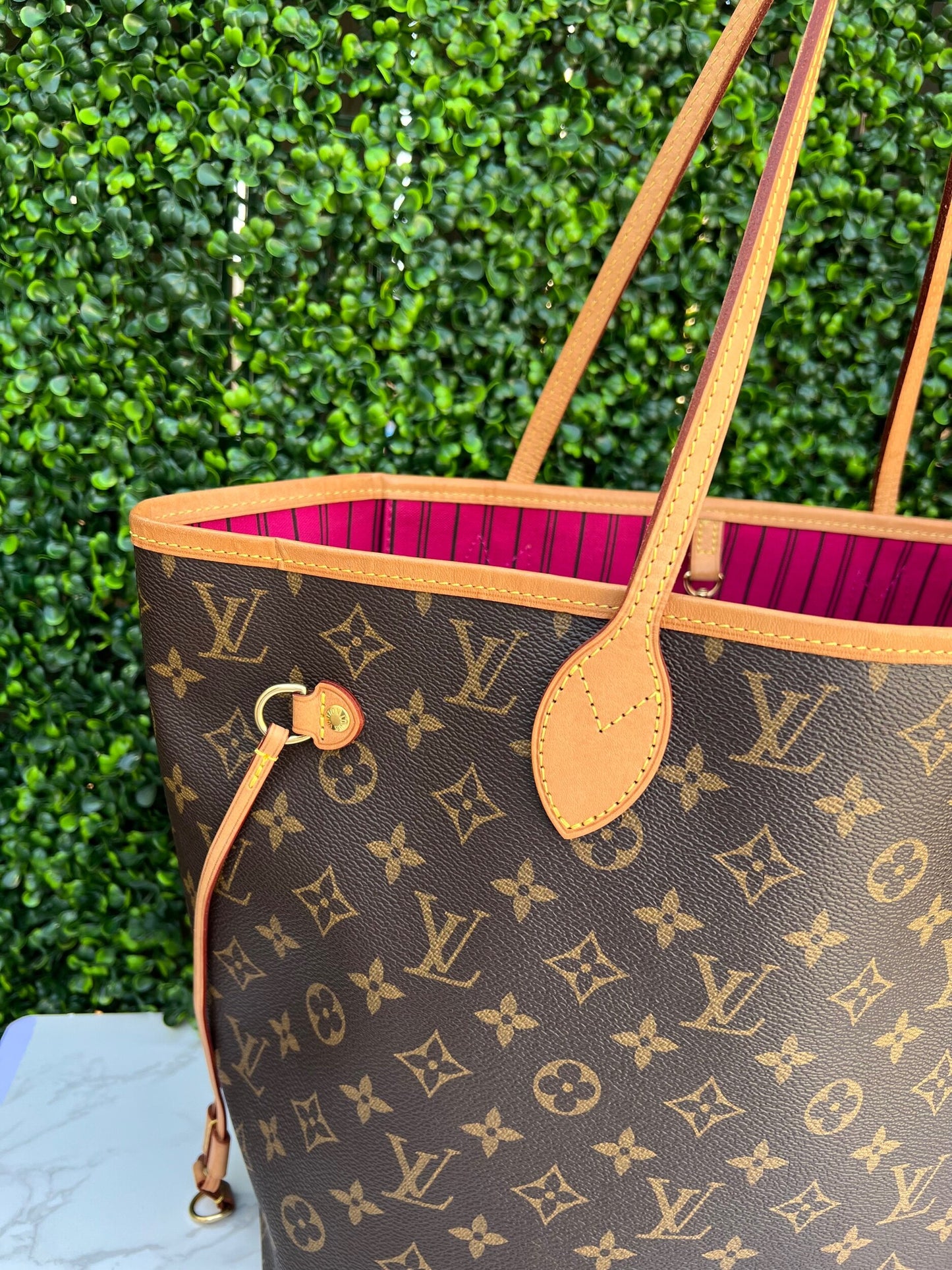 Monogram Canvas Neverfull MM Bag Pivoine