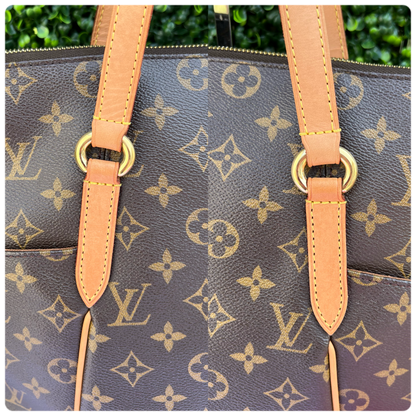 Totally MM Monogram Canvas Tote Bag