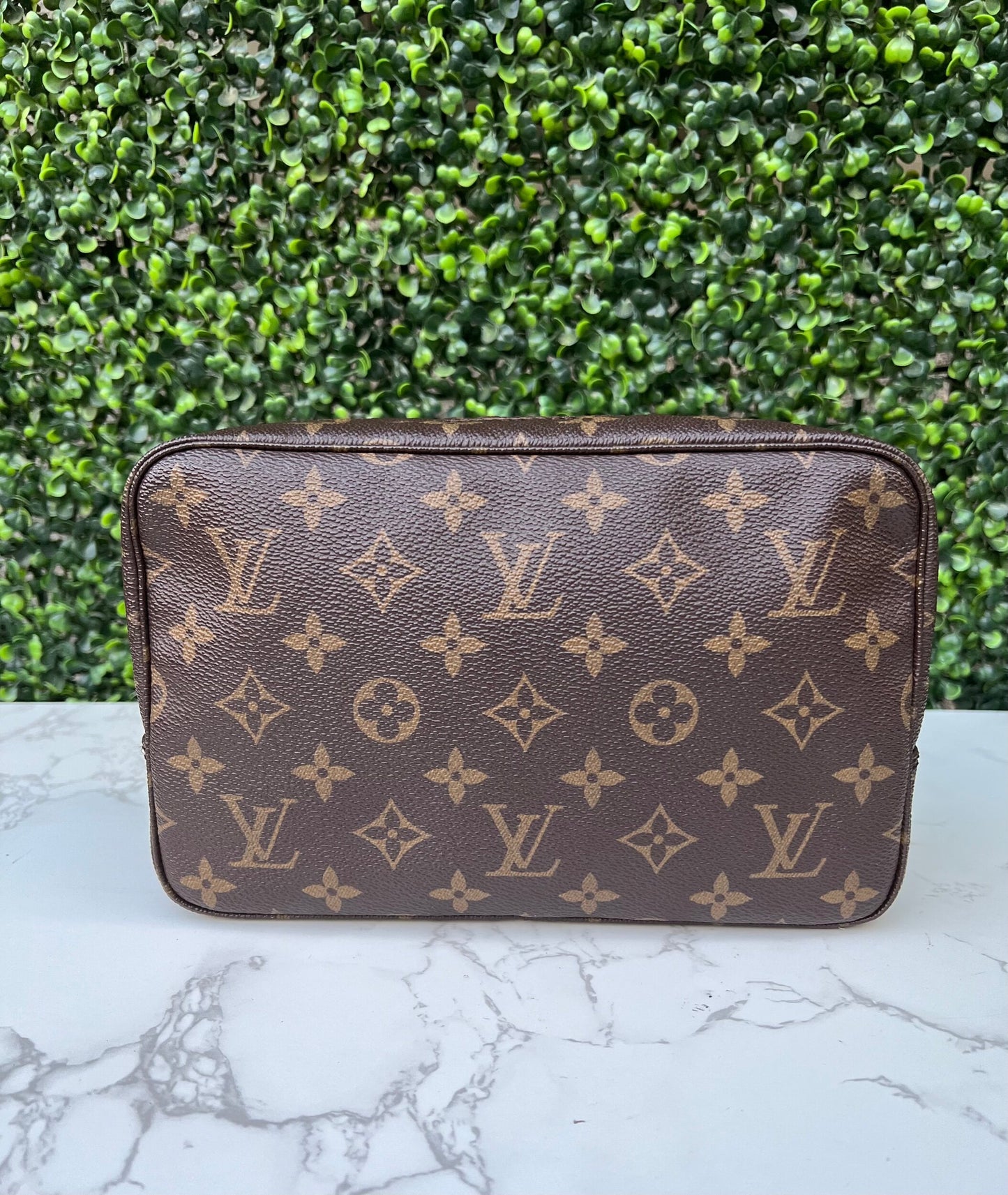 Trousse Toilette 23 Monogram