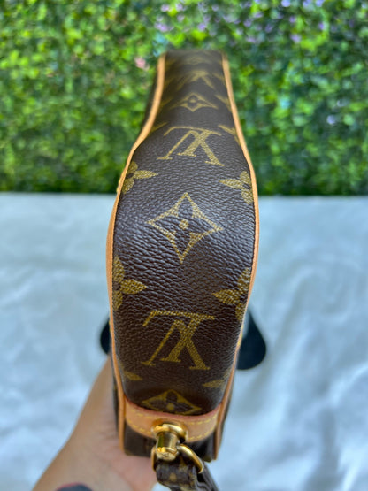 Authentic Preowned Louis Vuitton Marly Dragonne Clutch Monogram Canvas