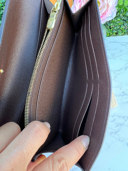 Sarah Wallet Damier Ebene Canvas