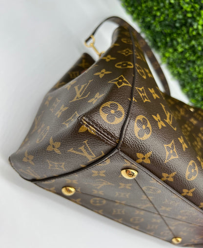 Montaigne GM Monogram Canvas Bag