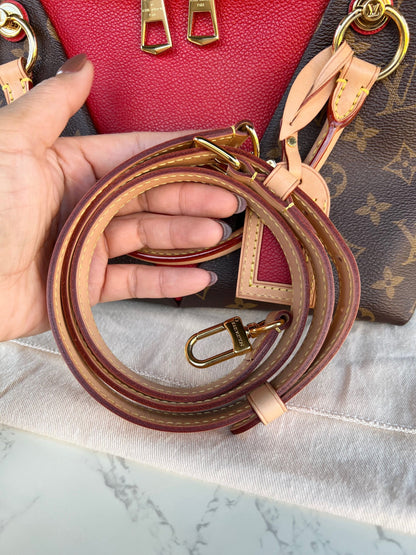 V Tote BB Cerise Leather Moogram Canvas