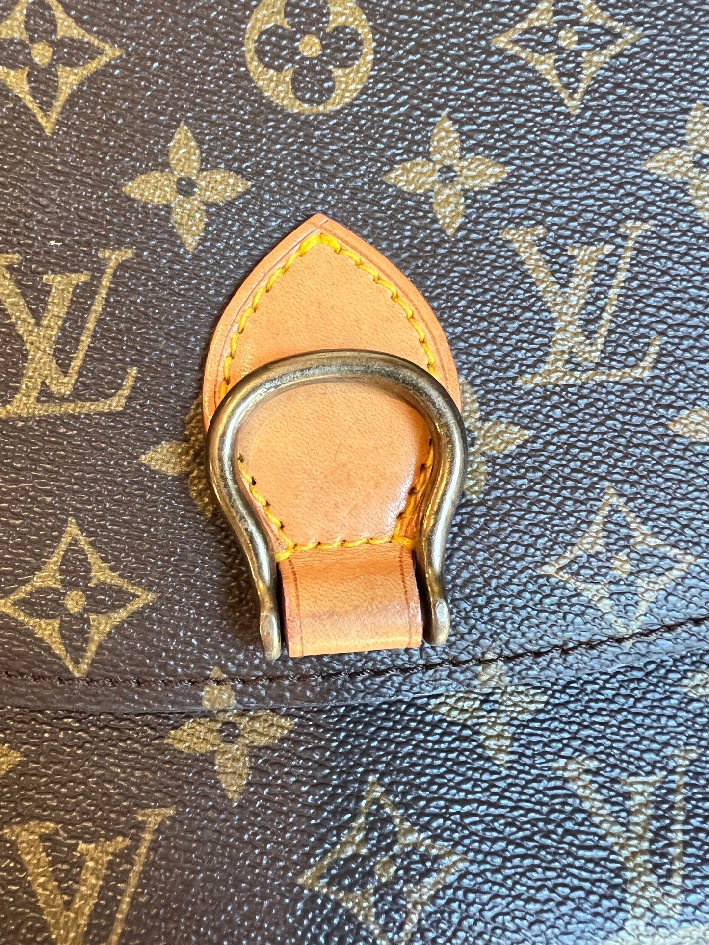 Vintage Saint Cloud MM Crossbody Bag