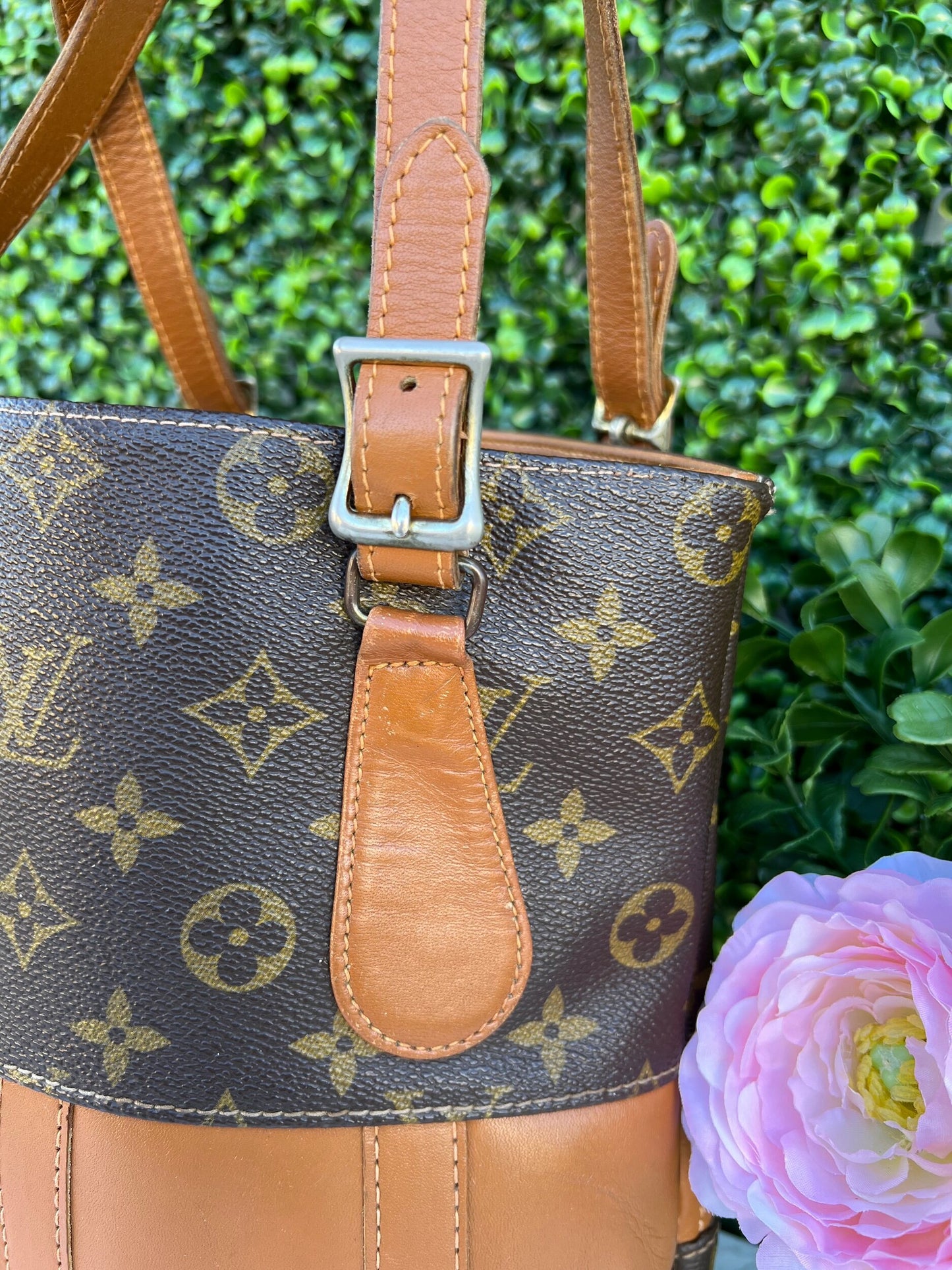 French Company Bucket Bag