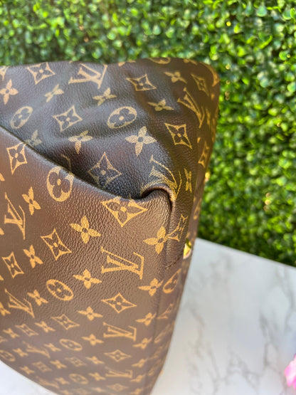 Artsy MM Monogram