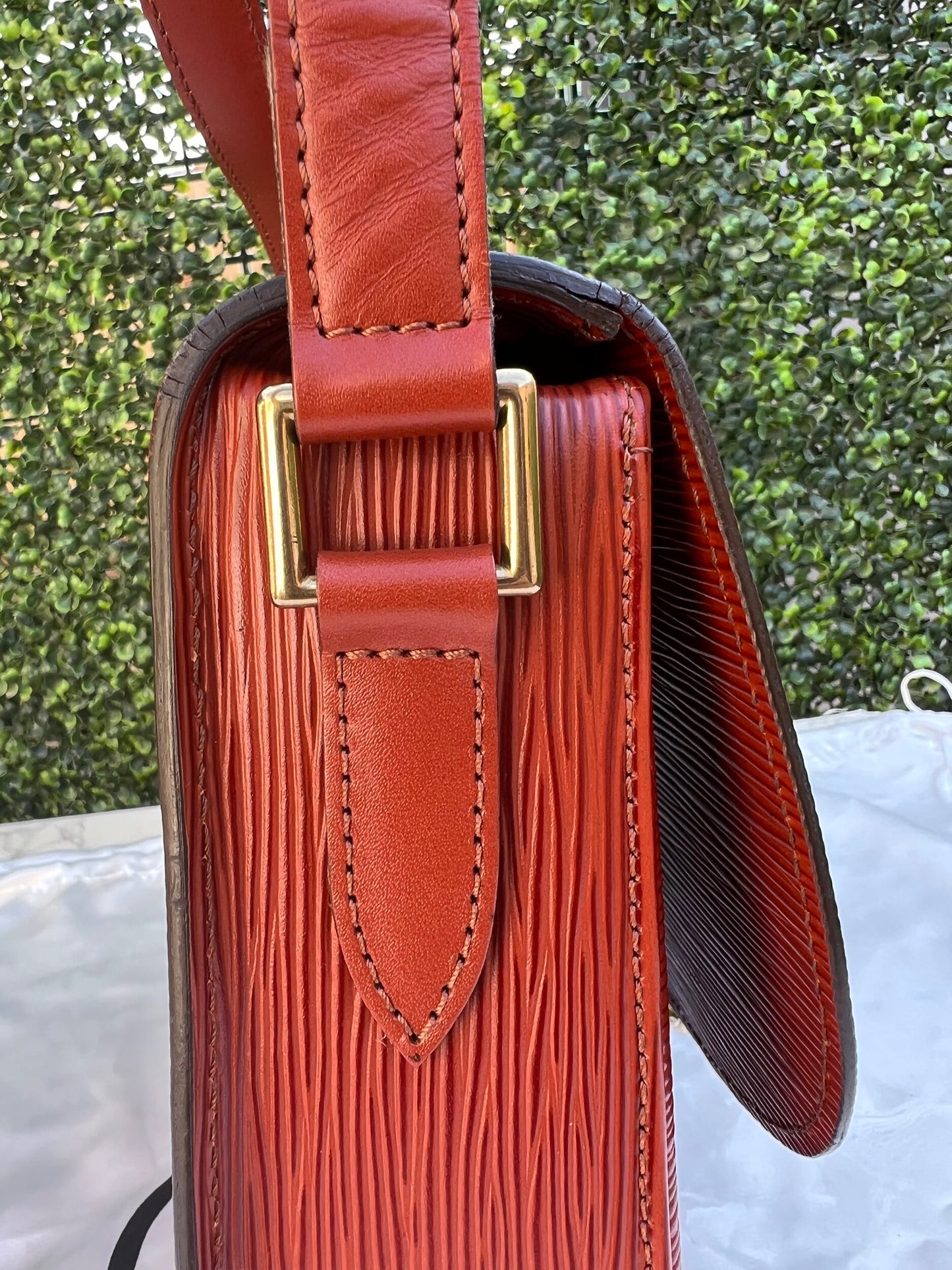 Authentic Preowned Louis Vuitton Kenyan Fawn Epi Saint Cloud GM Bag