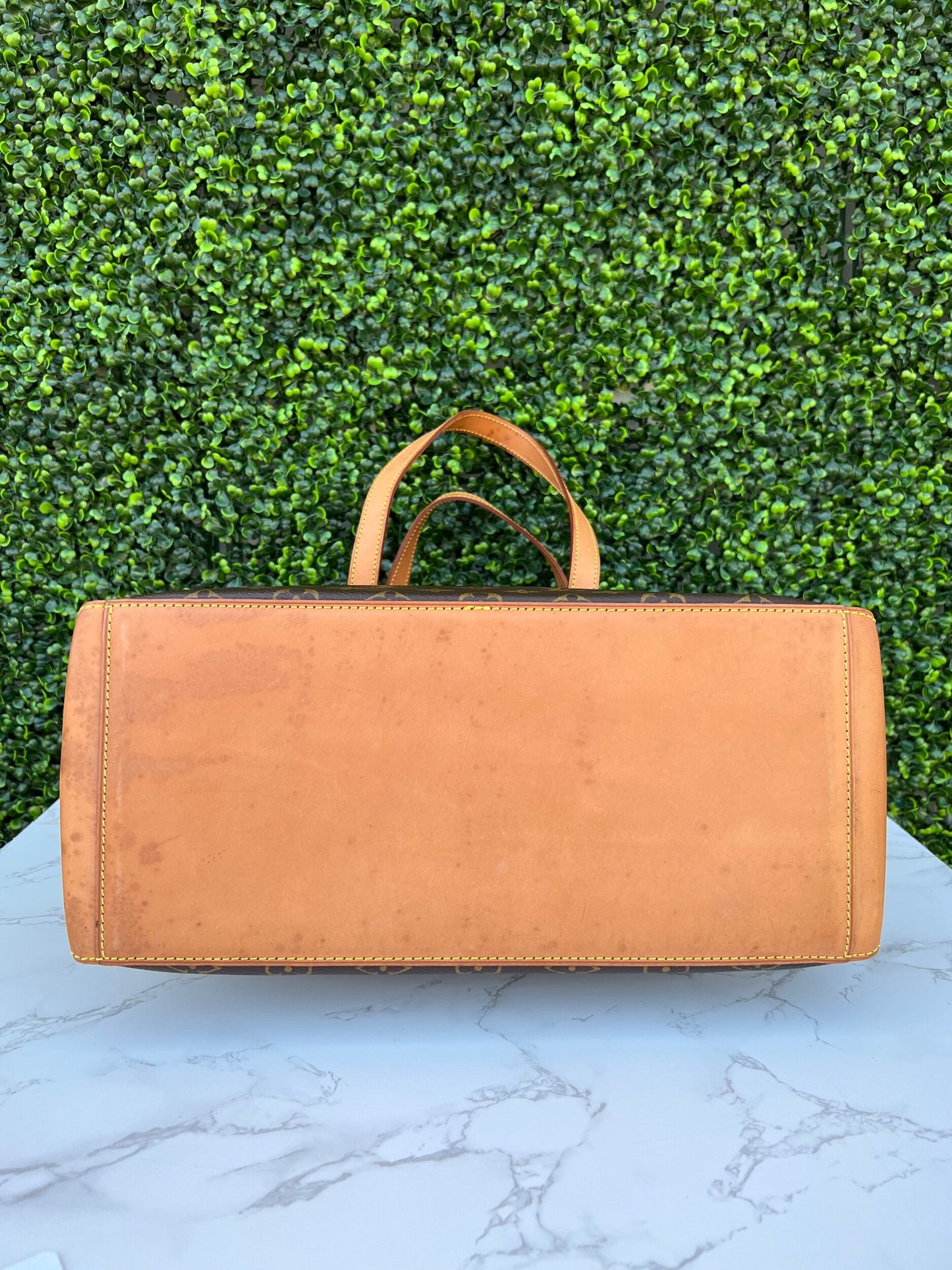 Monogram Canvas Cabas Mezzo Tote