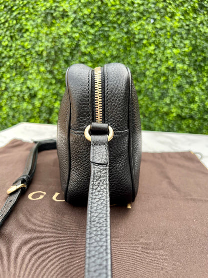Soho Disco Pebbled Leather Crossbody Bag in Black