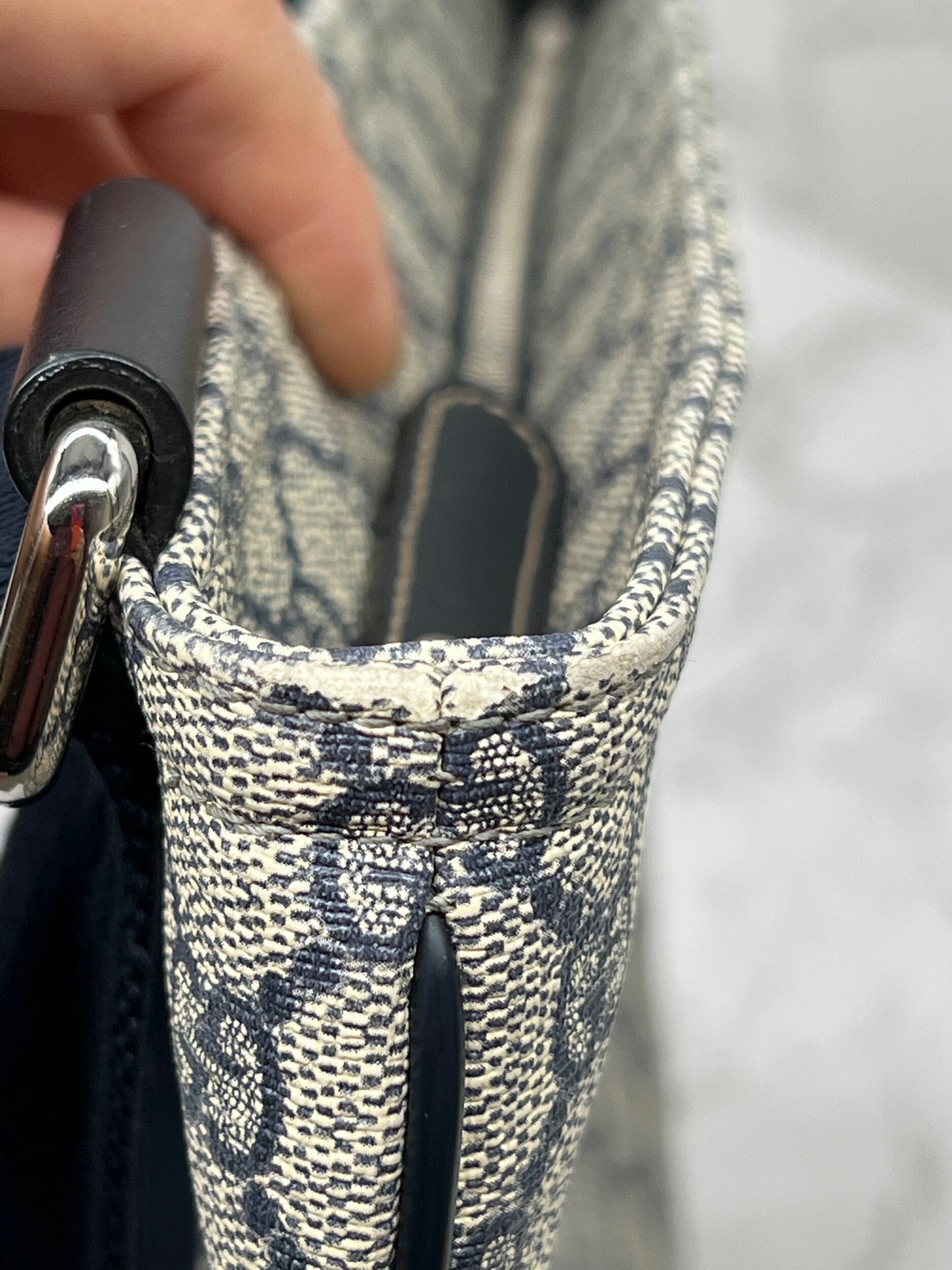 Gucci Blue/Grey GG Coated Canvas Messenger Bag