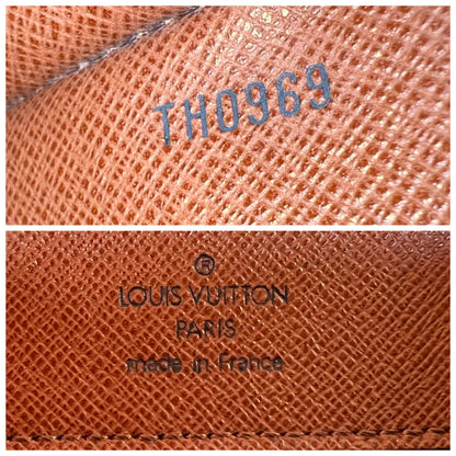 Authentic LV Monogram Saint Cloud GM Crossbody Bag