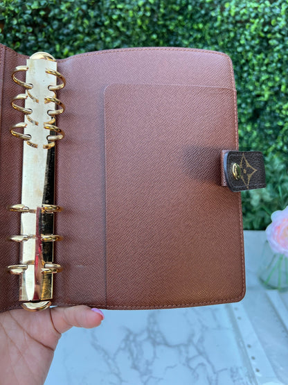 Authentic Preowned  LV Medium Ring Agenda MM