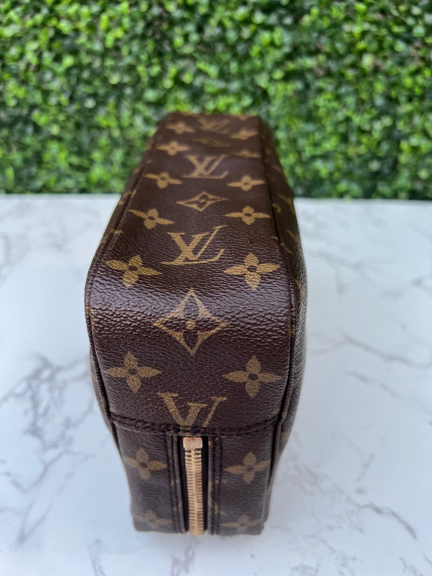 Trousse Toilette 23 Monogram