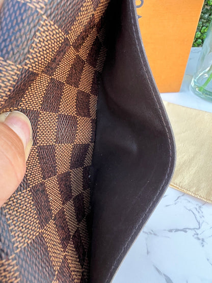 Sarah Wallet Damier Ebene Canvas