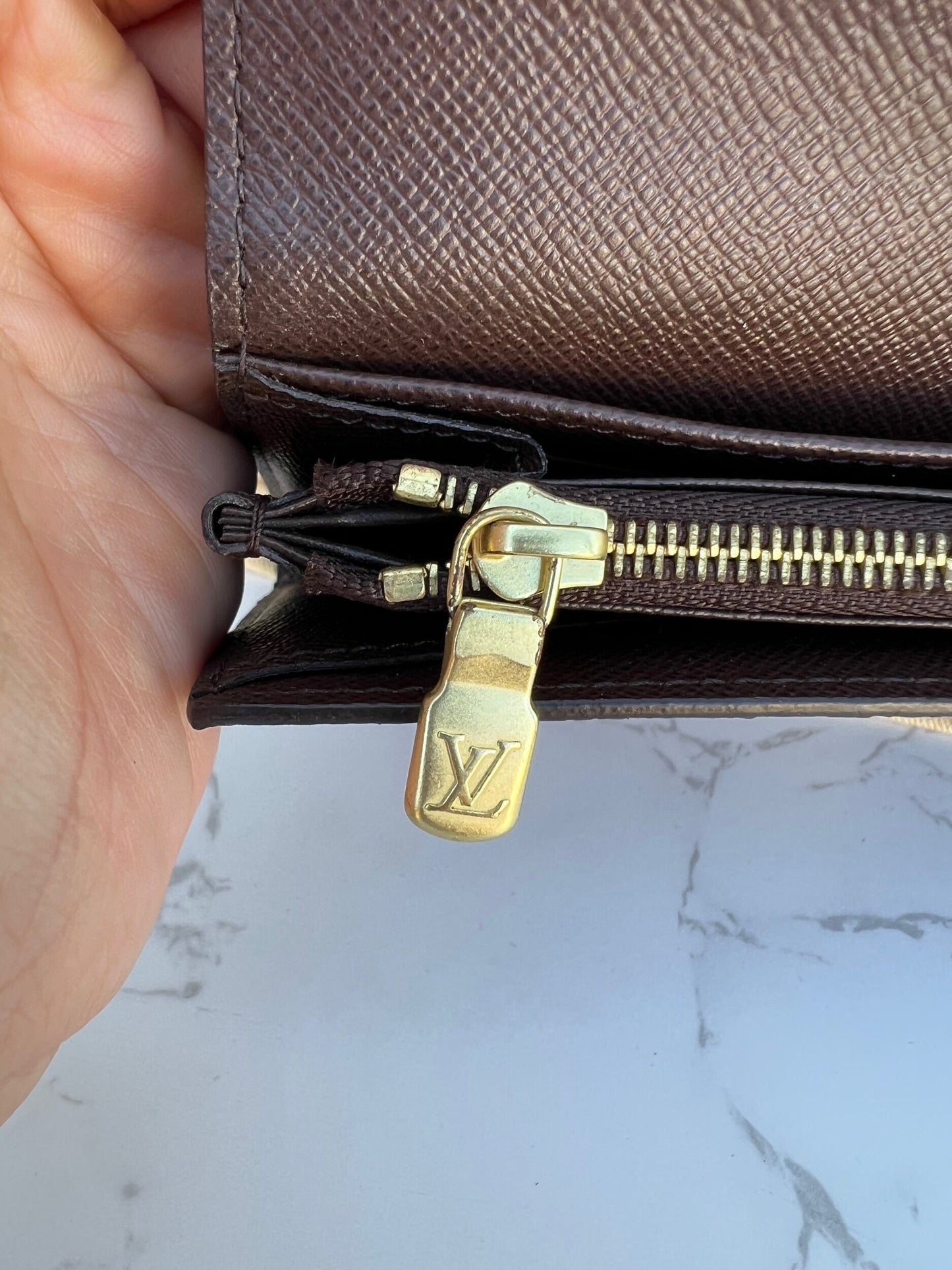 Sarah Wallet Damier Ebene Canvas
