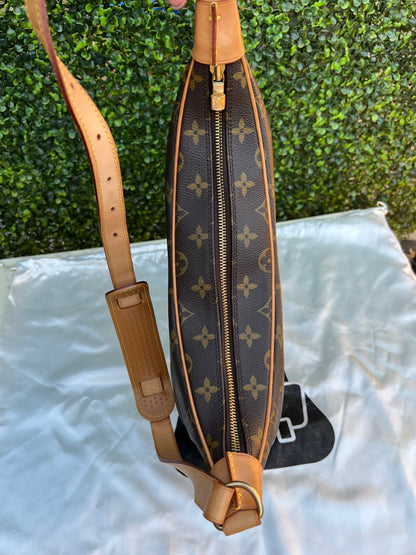 Boulogne 30 Monogram Shoulder Bag