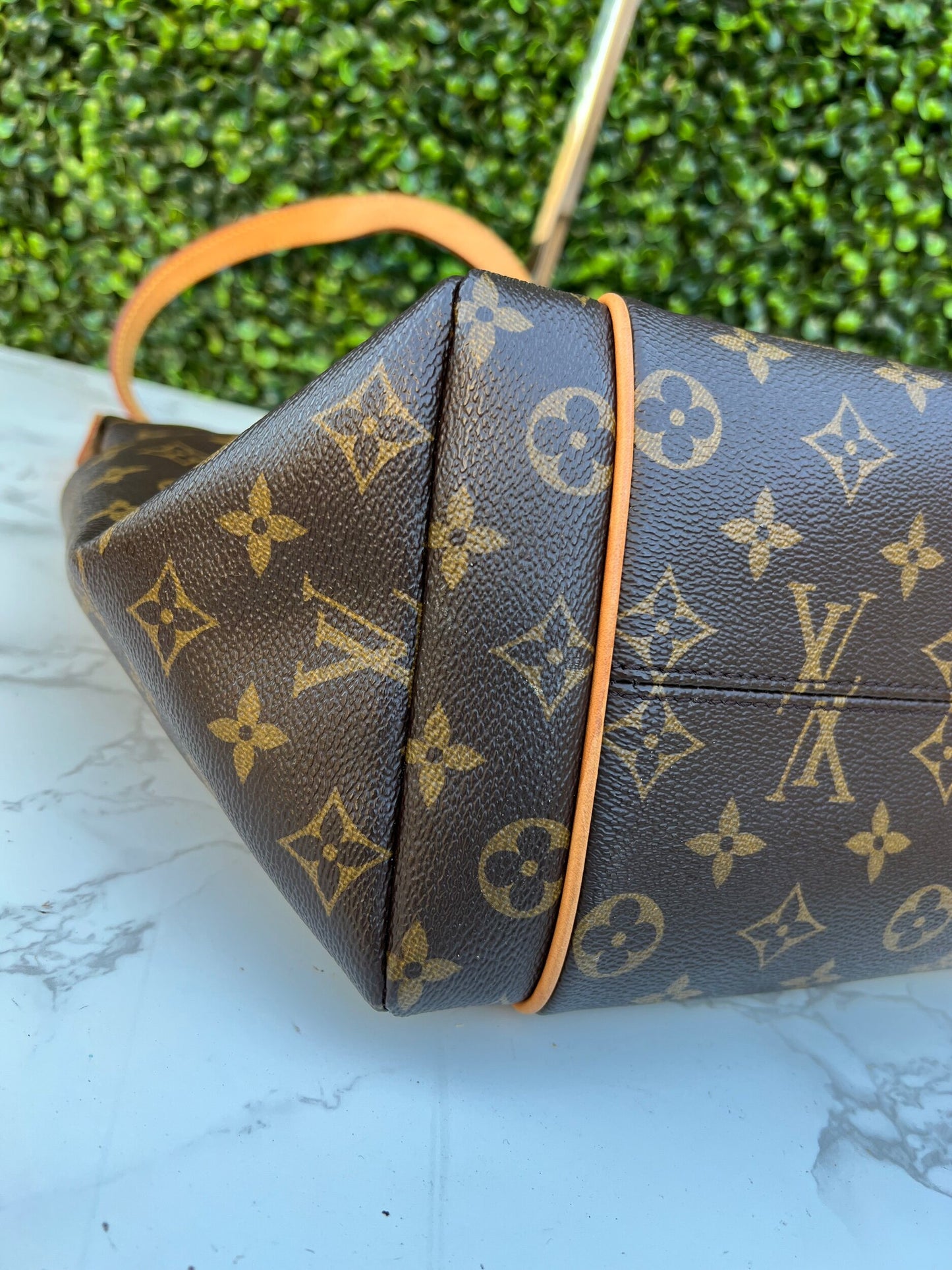 Authentic LV Monogram Totally MM Tote