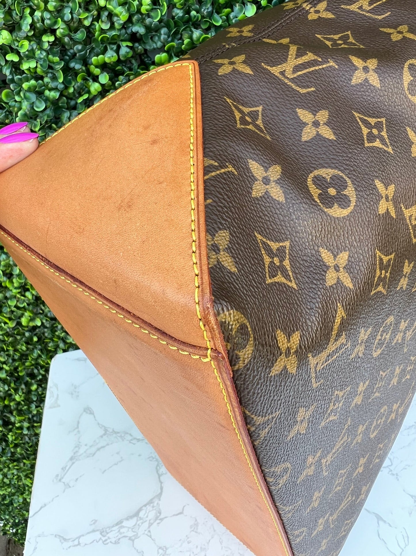 Monogram Canvas Cabas Mezzo Tote