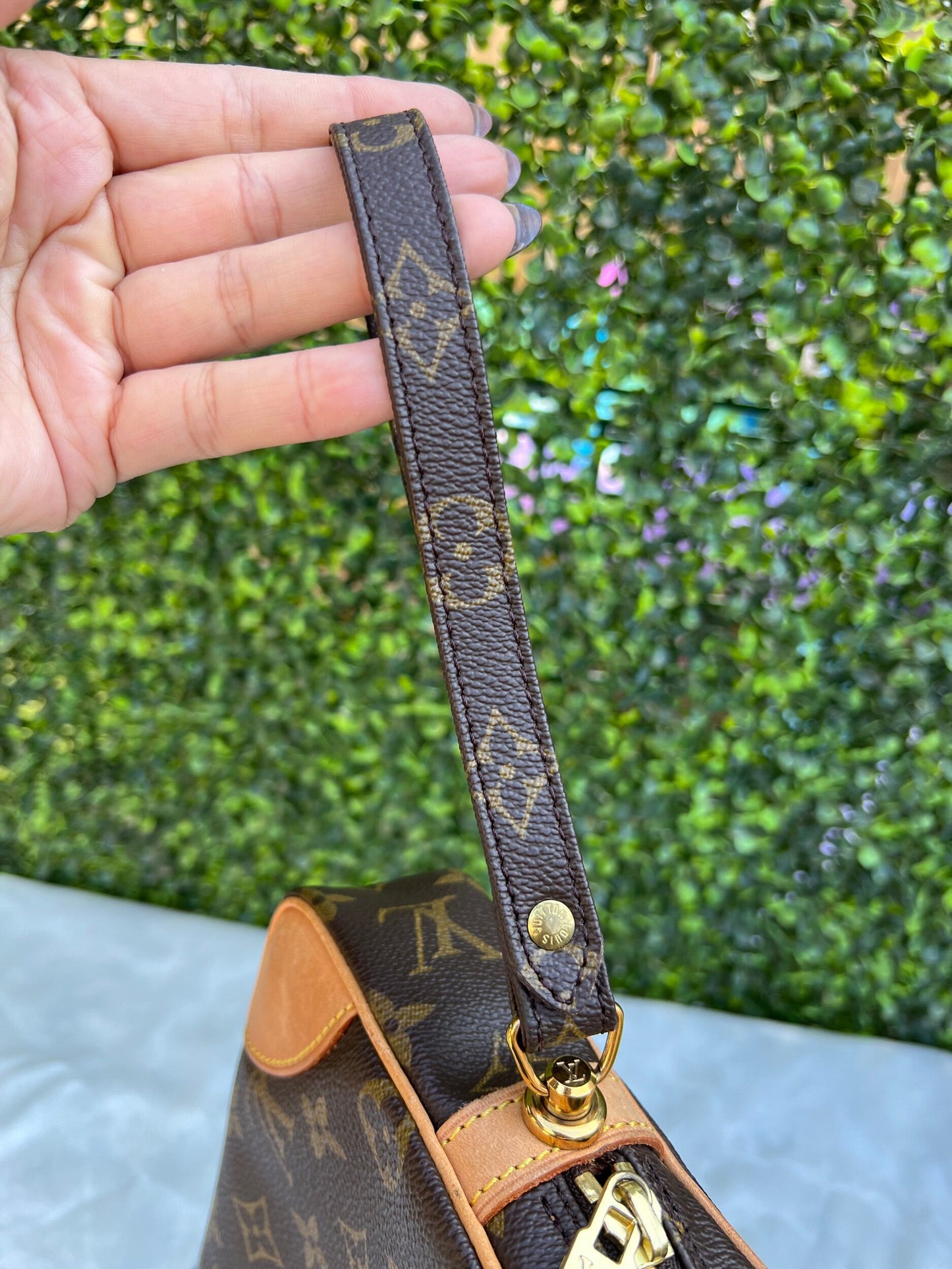 Authentic Preowned Louis Vuitton Marly Dragonne Clutch Monogram Canvas