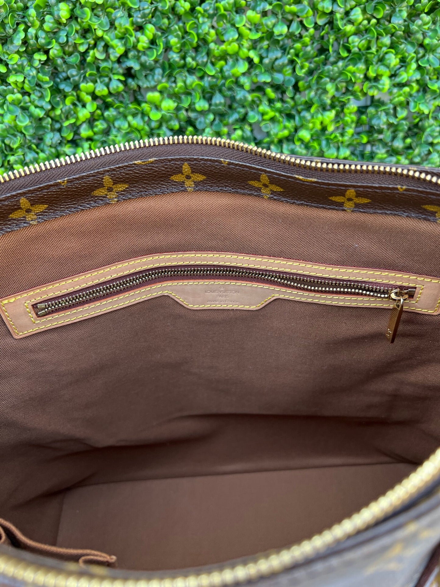 Monogram Canvas Cabas Mezzo Tote