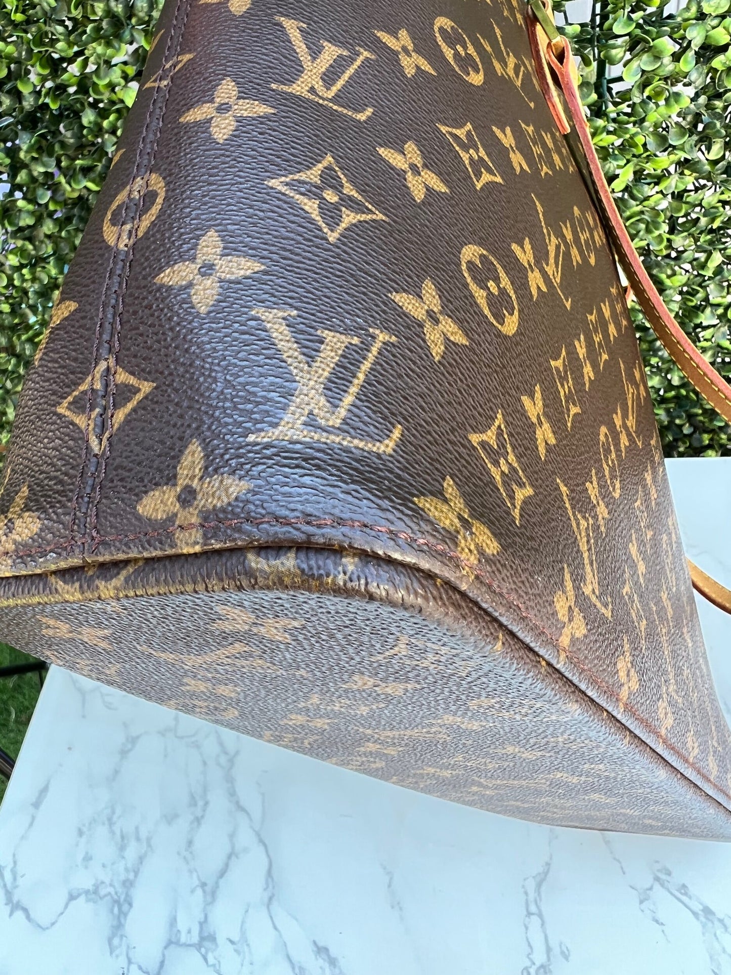 Authentic Preowned LV Luco Tote Monogram