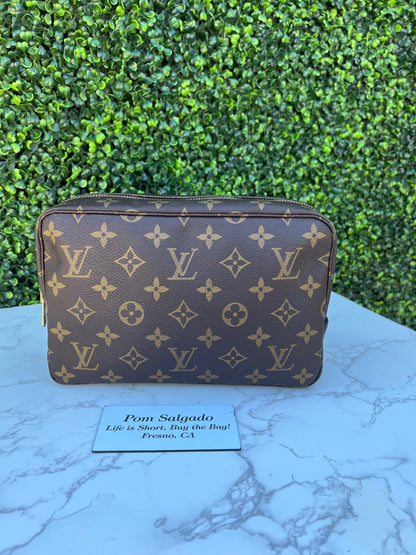 Authentic Preowned LV Monogram Trousse Toilette 23