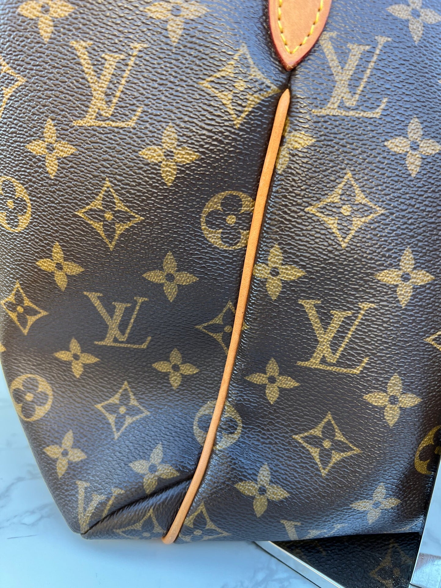 Authentic LV Monogram Totally MM Tote