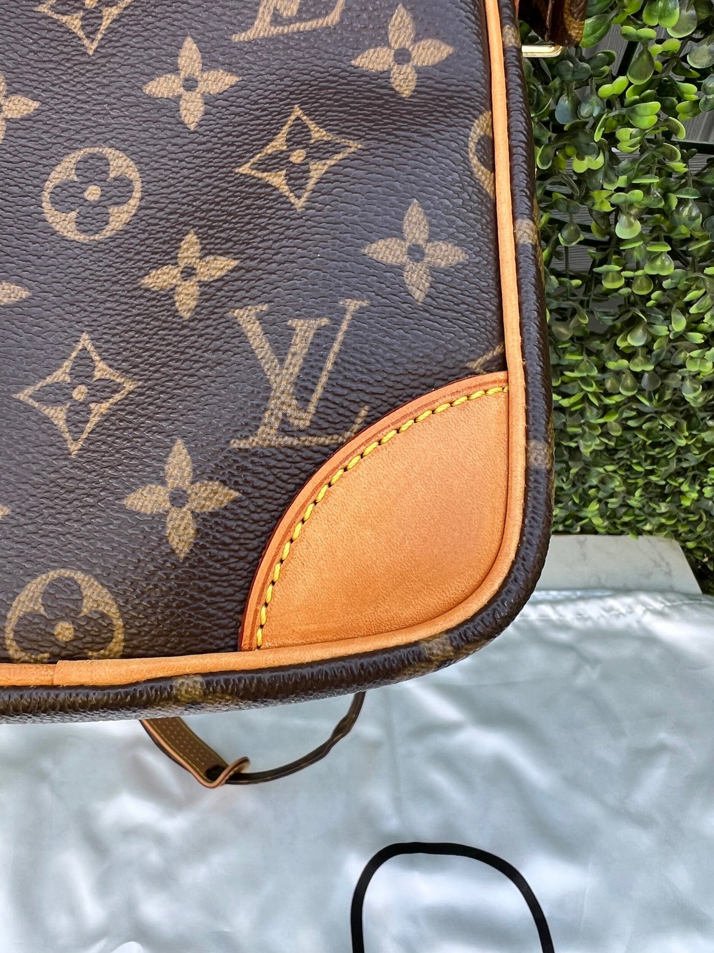 Authentic Preowned Louis Vuitton Danube PM Bag