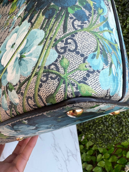 Authentic Preowned Gucci GG Supreme Coated Canvas Multicolor Blue Blooms Tote Bag