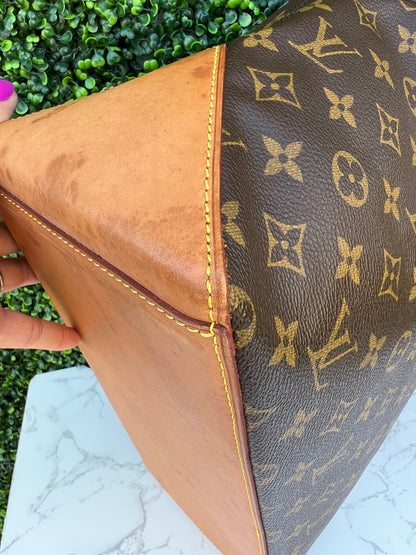Monogram Canvas Cabas Mezzo Tote