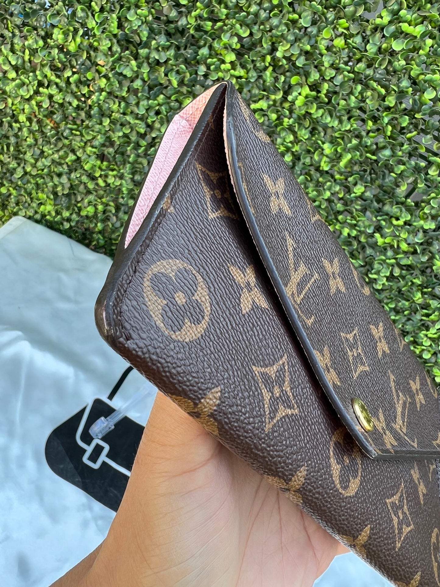Authentic Preowned Louis Vuitton Jeanne Wallet Monogram Canvas Rose Ballerine with Card Case & Zip Pouch Inserts