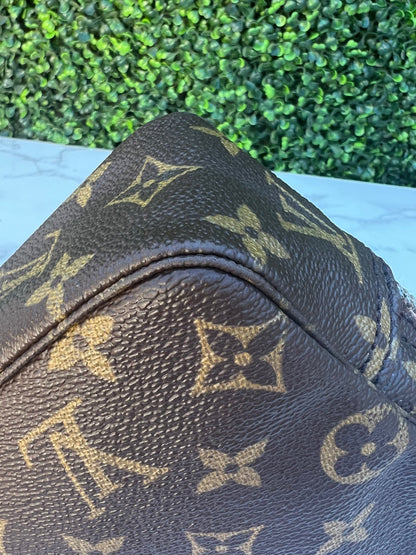 Authentic Preowned LV Monogram Trousse Toilette 18