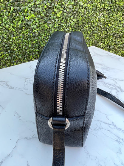 GG Black Pebbled Leather Studded Soho Disco Bag