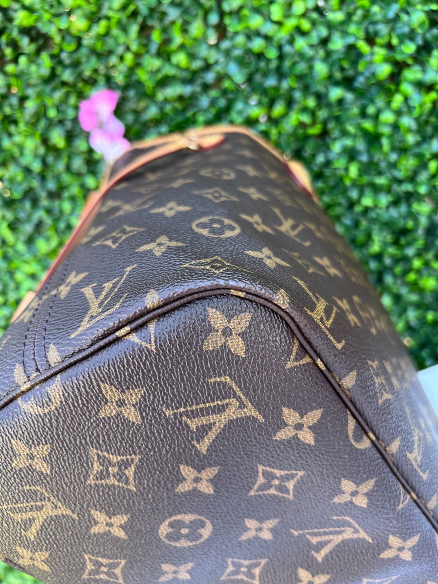 Monogram Canvas Neverfull MM Bag Pivoine