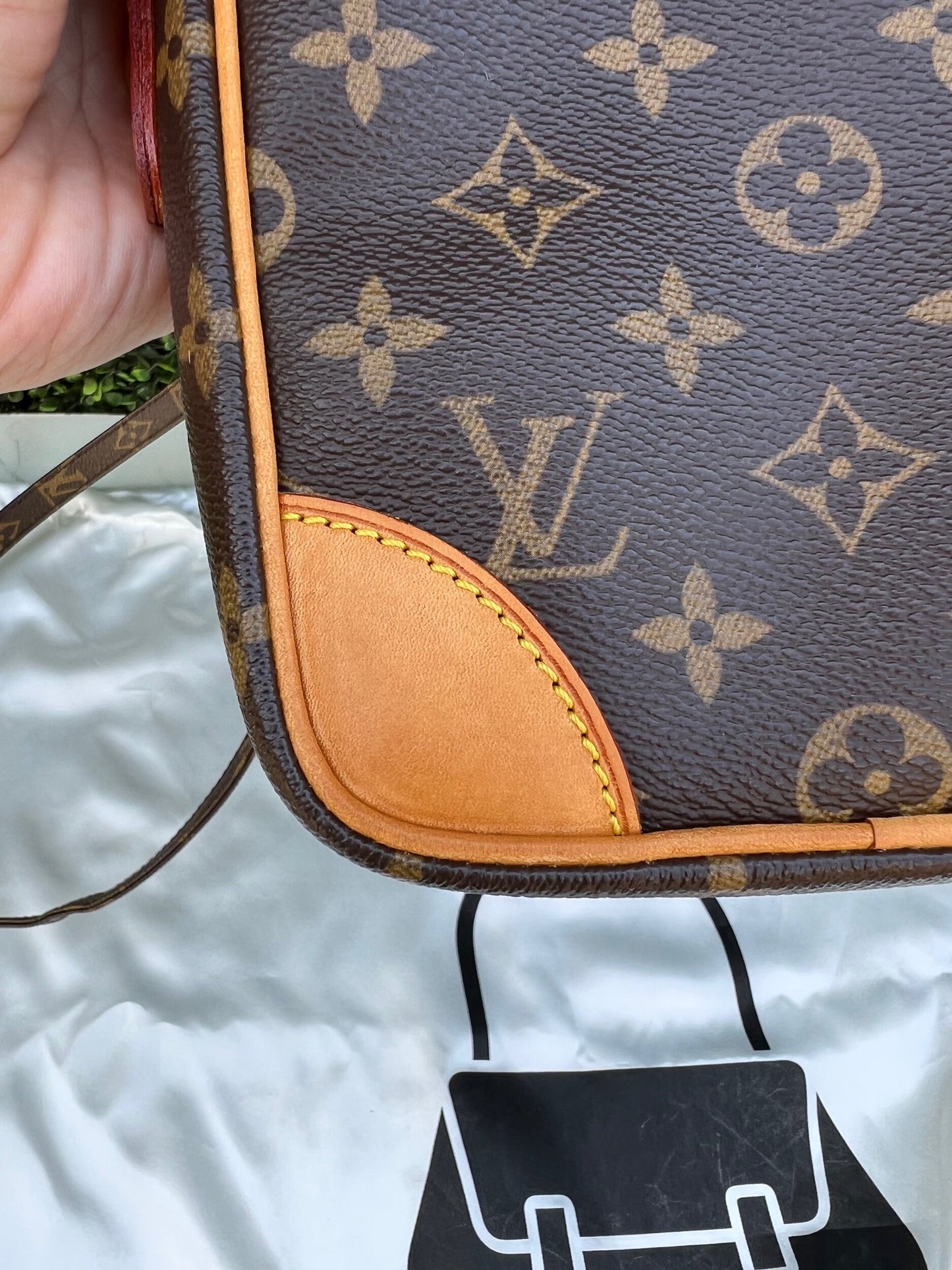 Authentic Preowned Louis Vuitton Danube PM Bag