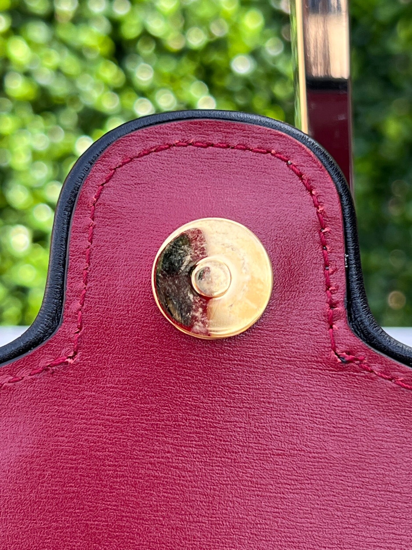 Arli Red Leather Crossbody Bag Vitello Palmellato Lux