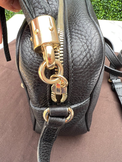 Soho Disco Pebbled Leather Crossbody Bag in Black