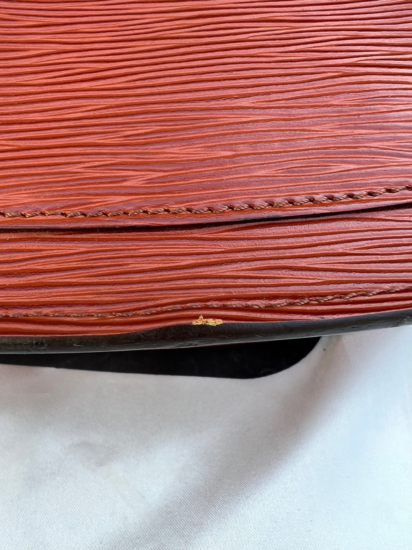 Authentic Preowned Louis Vuitton Kenyan Fawn Epi Saint Cloud GM Bag
