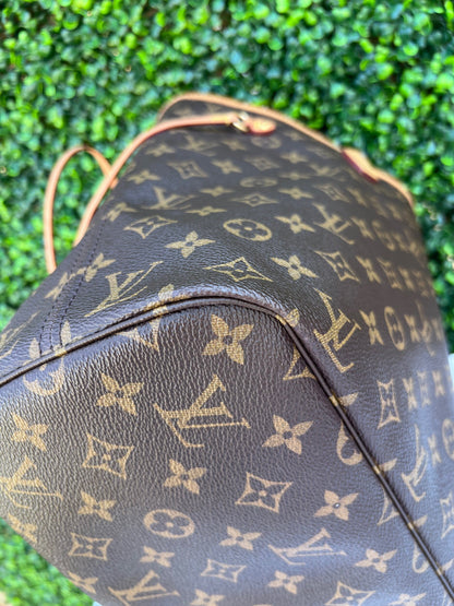 Monogram Canvas Neverfull MM Bag Pivoine