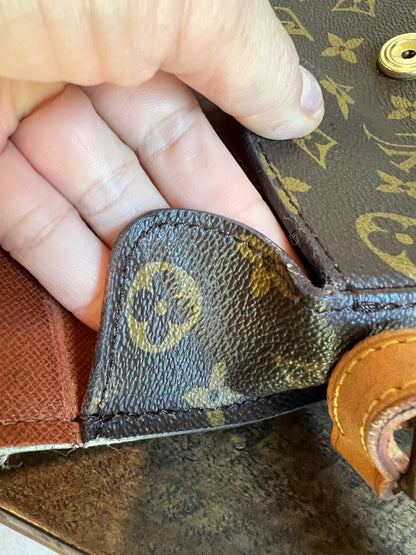 Vintage Saint Cloud MM Crossbody Bag