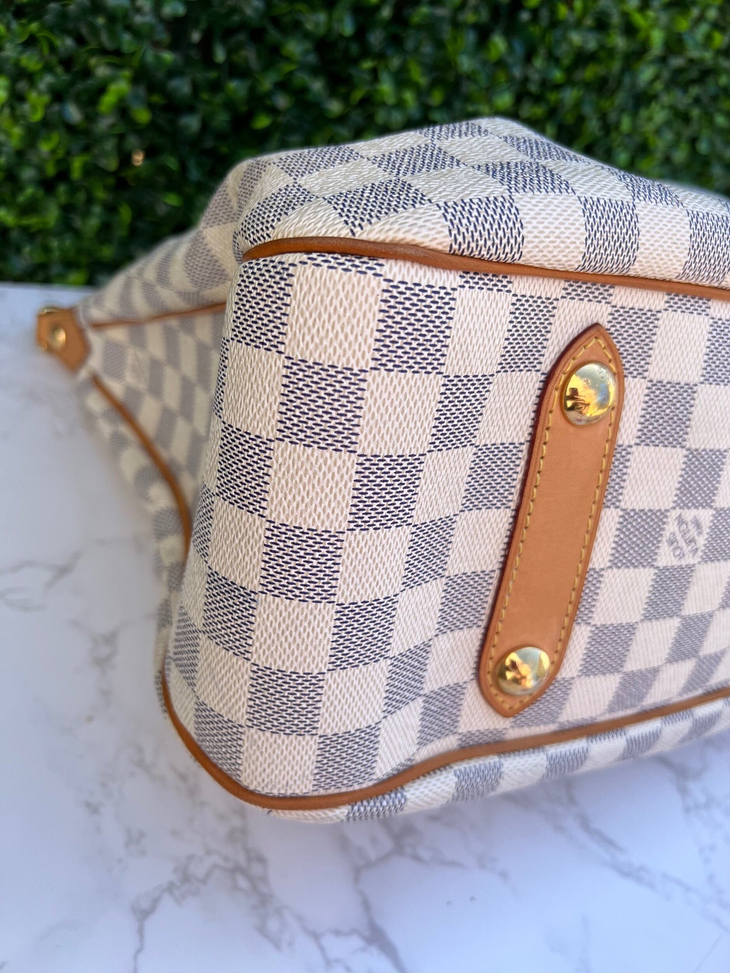 Siracusa GM Azur 2-Way Crossbody Bag