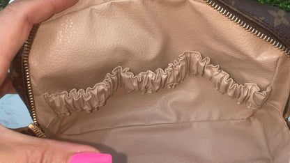 Trousse Toilette 23 Monogram